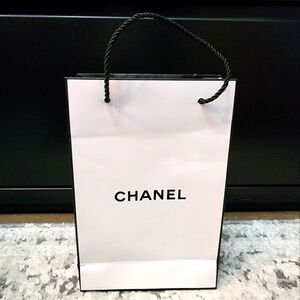 Chanel Shopping / Gift Bag